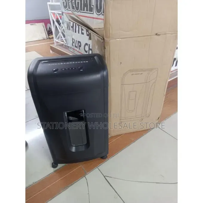 Paper Shredder 8 Sheet