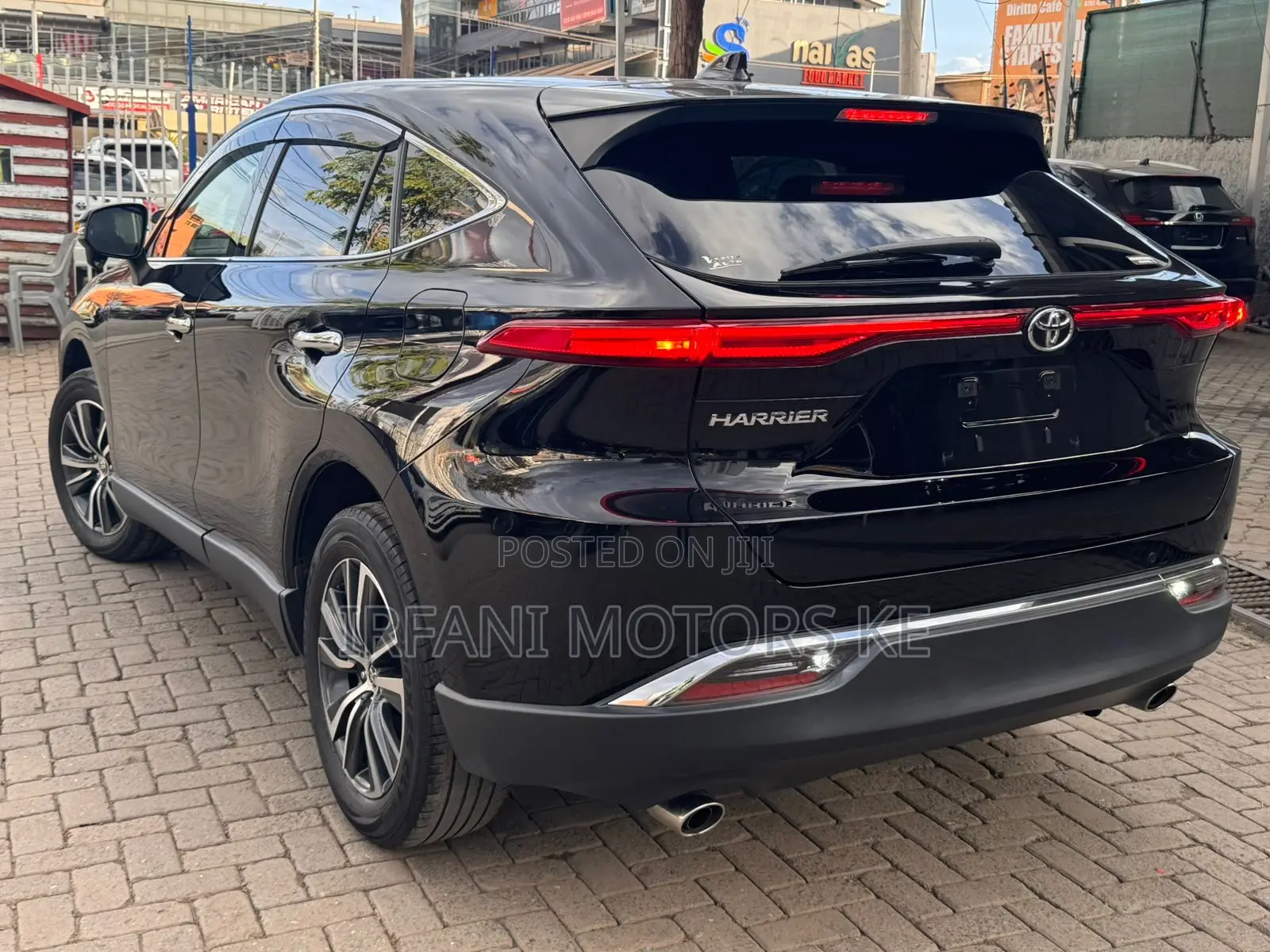 Toyota Harrier 2.0 2020 Black