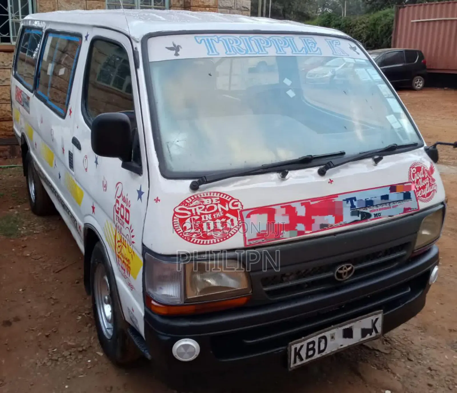 Toyota HiAce 2007 White