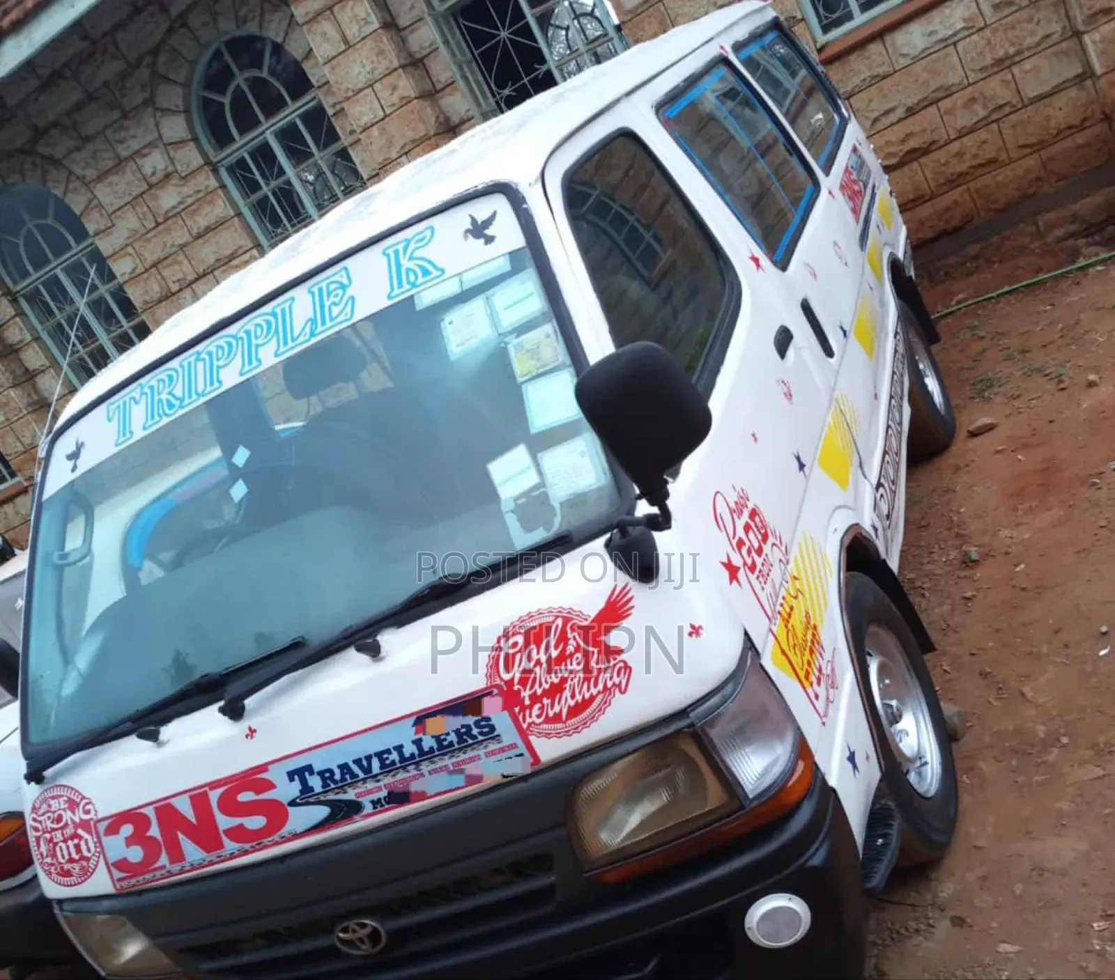 Toyota HiAce 2007 White