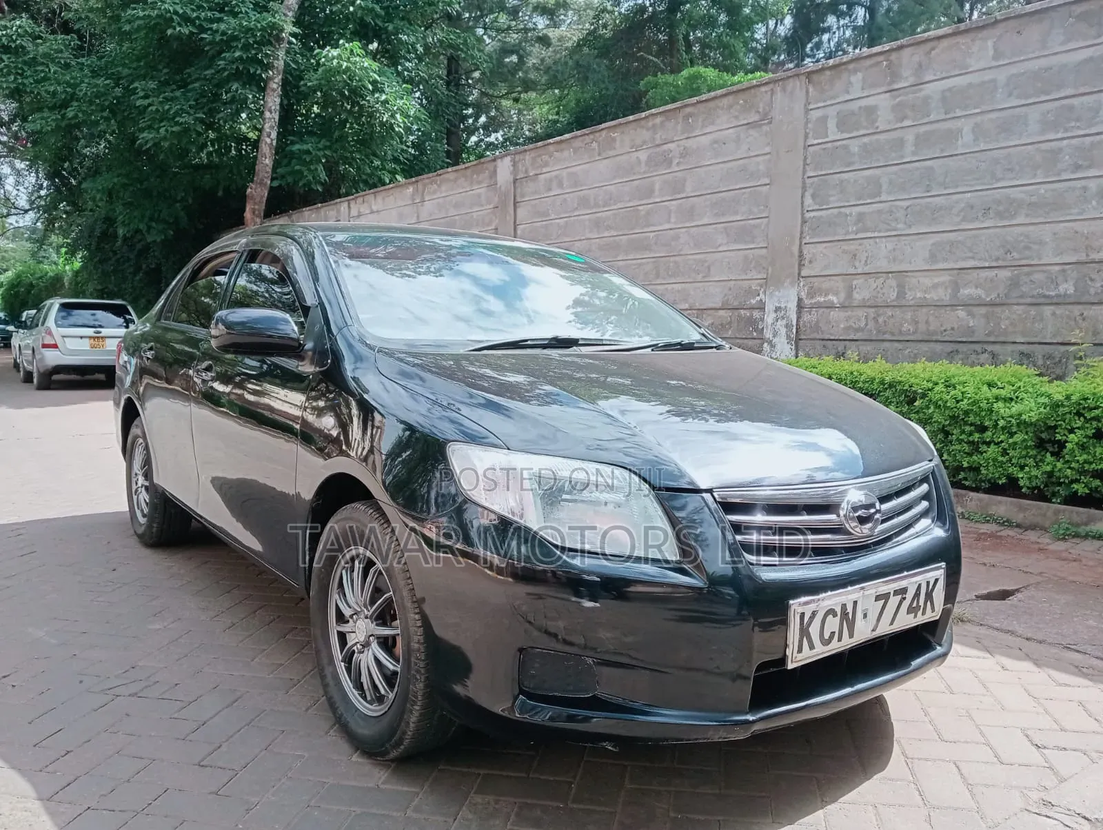 Toyota Axio 2010 Black