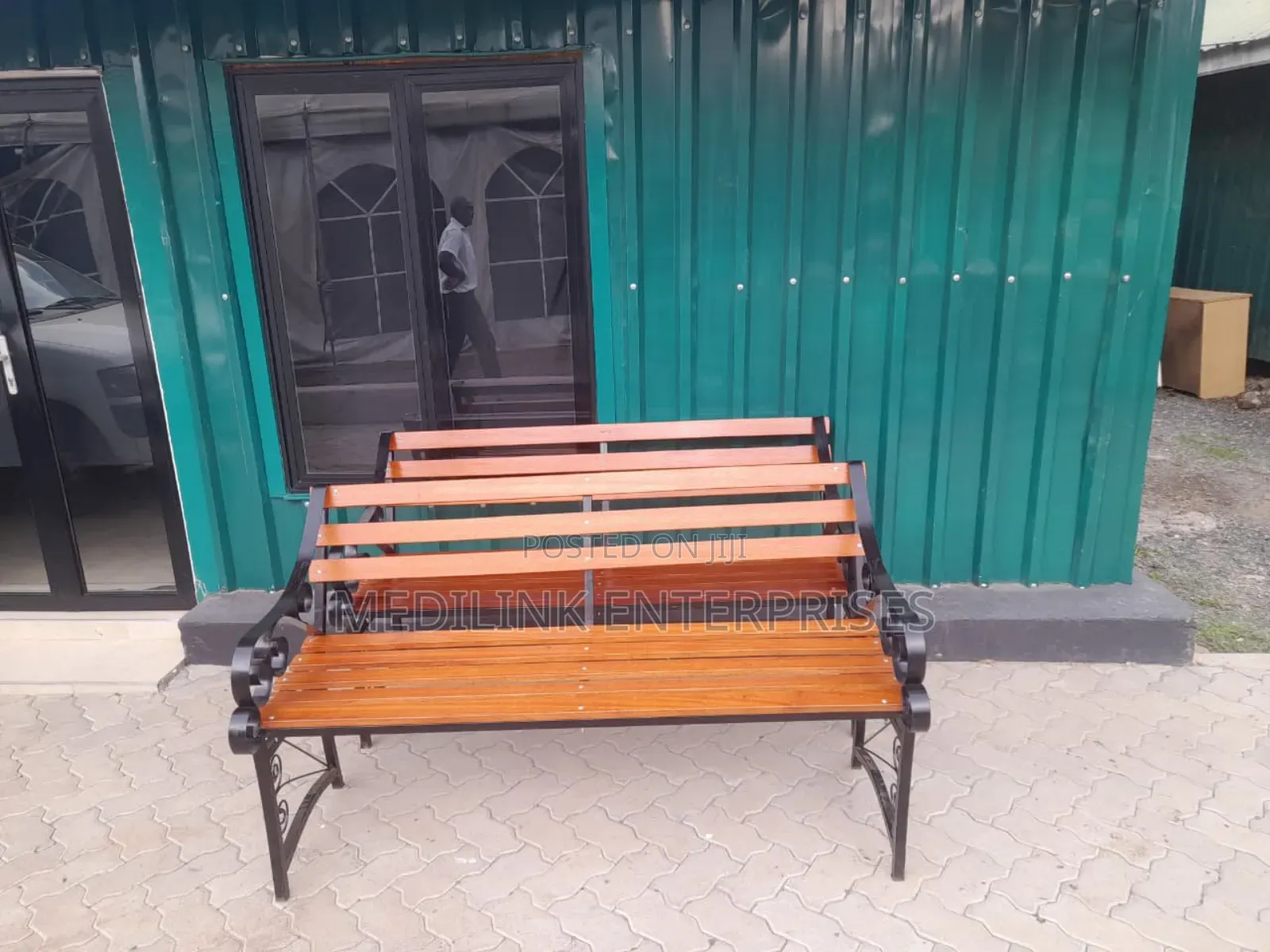 Sea Side Outdoor B3nches /Waiting Bay Benches