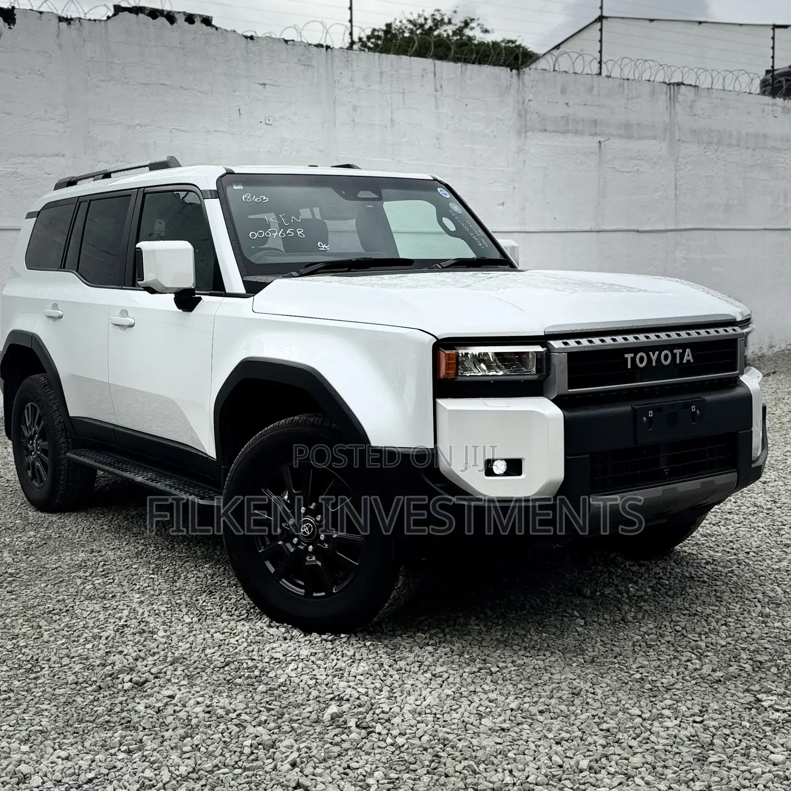 Toyota Land Cruiser Prado 2.7 2023 White