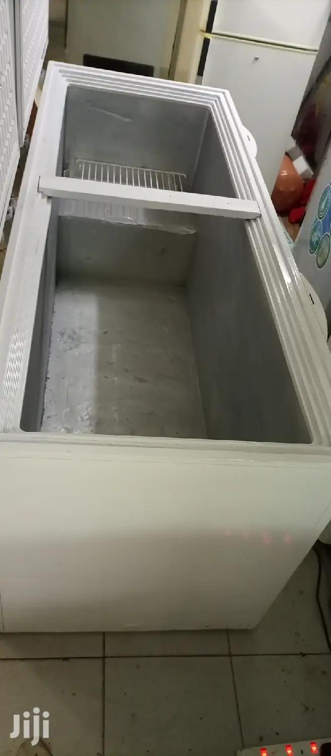 600+L Deep Freezer