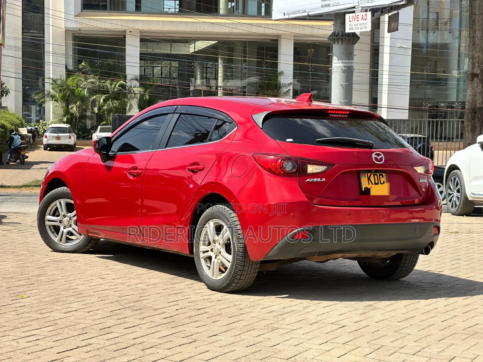 Mazda Axela SV Premium 2014 Red