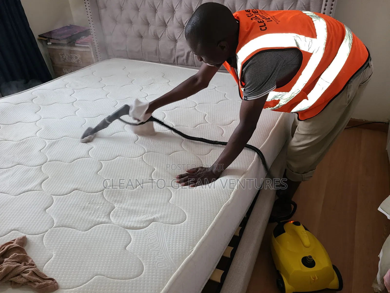 Steam Cleaning: Mattresses, Sofaseats, Car Seats and Office Seats