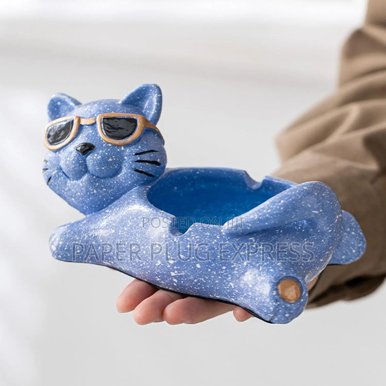 Classic Ceramic Tabletop Ashtray - Cool Cat
