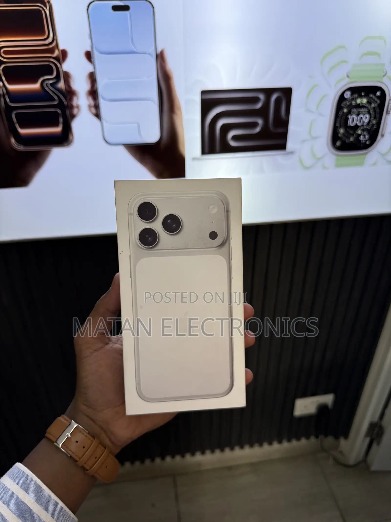 New Apple iPhone 17 Pro Max 256 GB Silver