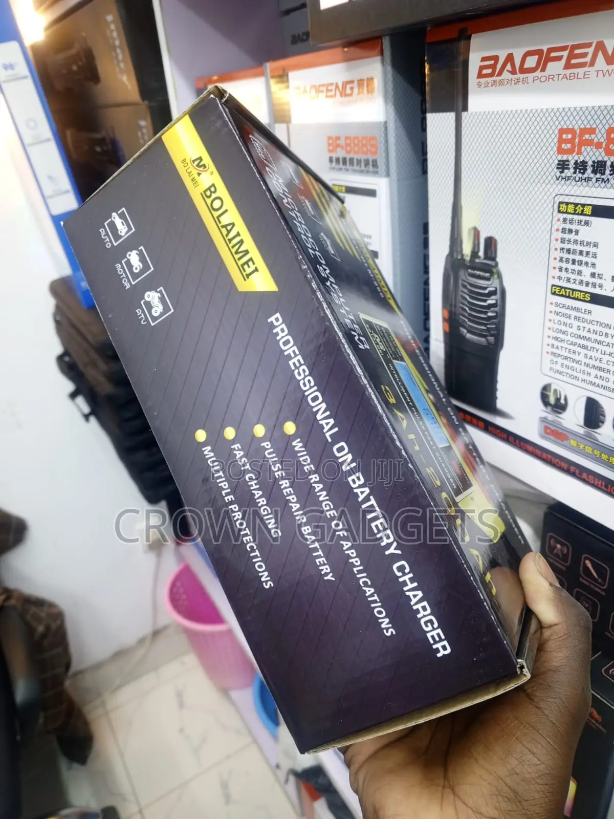 BLM-866c Pulse Repair Charger for Car and Motorcycle Battery