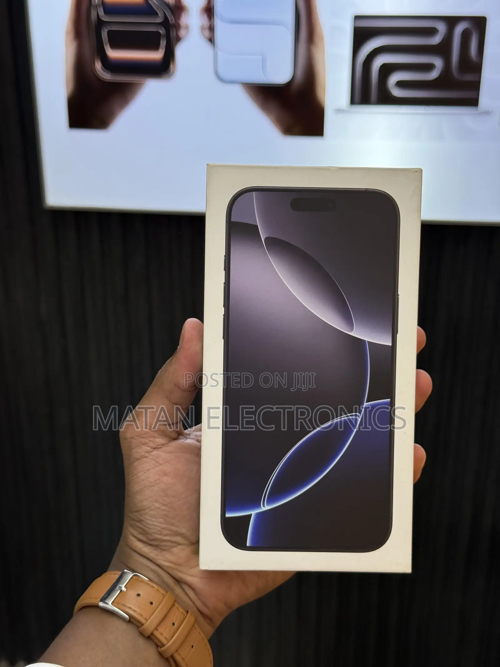New Apple iPhone 16 Pro Max 256 GB Black
