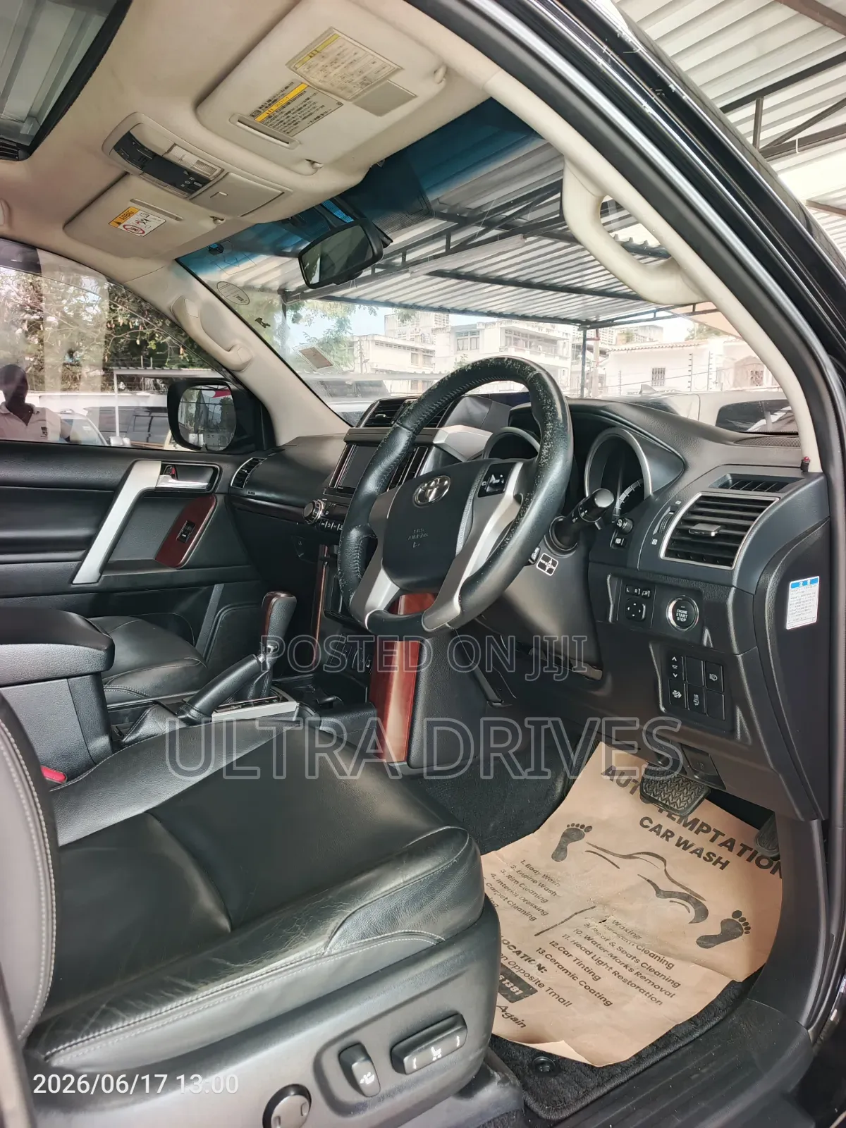 Toyota Land Cruiser Prado 2016 Black