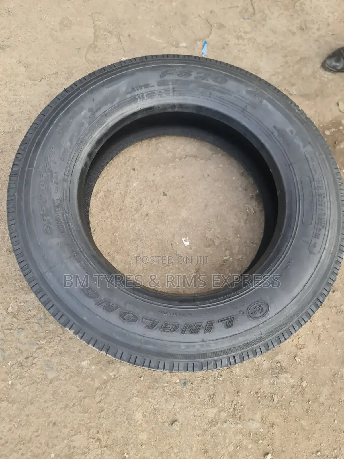 255 /70 R22. 5 Linglong Tires (Highway)