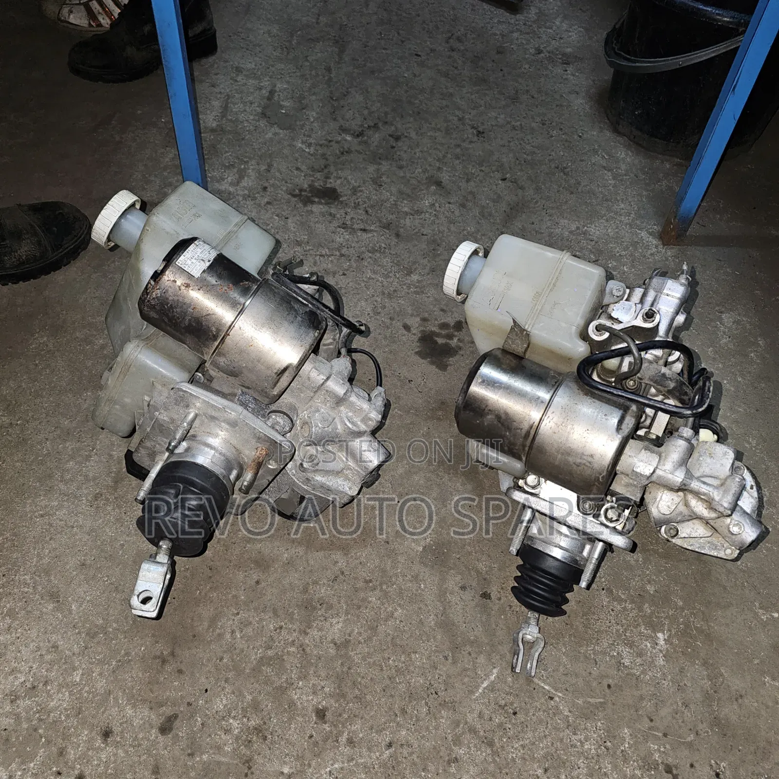 Brakebooster Mitsubishi Pajero