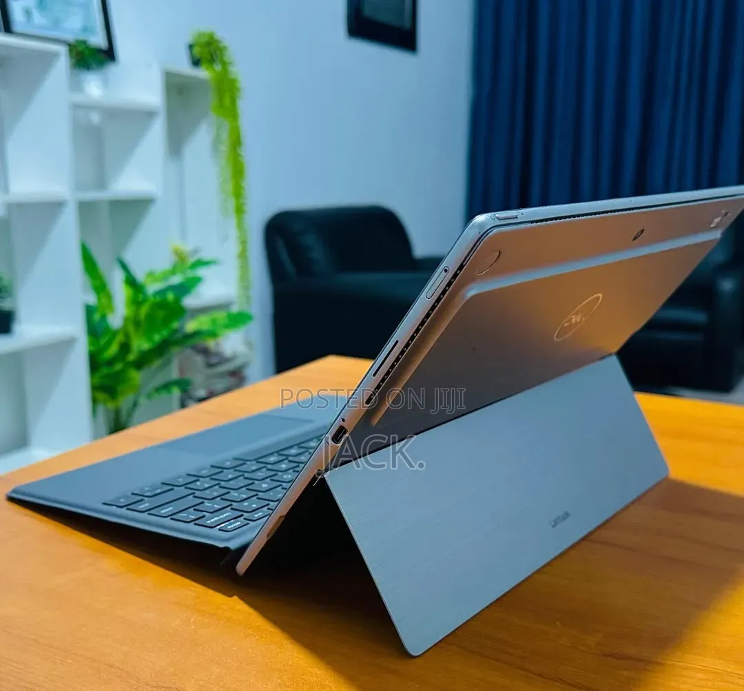 Laptop Dell Latitude 13 7350 16GB Intel Core Ultra 7 SSD 512GB