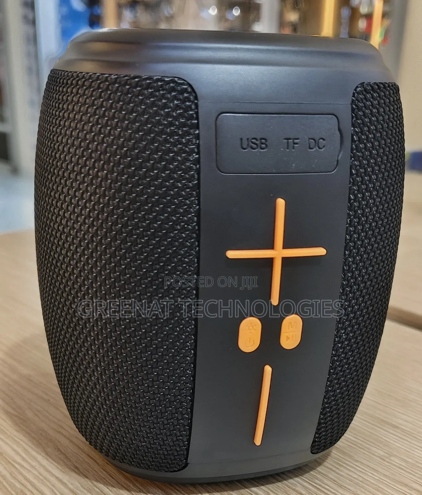 Amaya Bd66 Wireless Bluetooth Waterproof Speaker With Colourful Lights