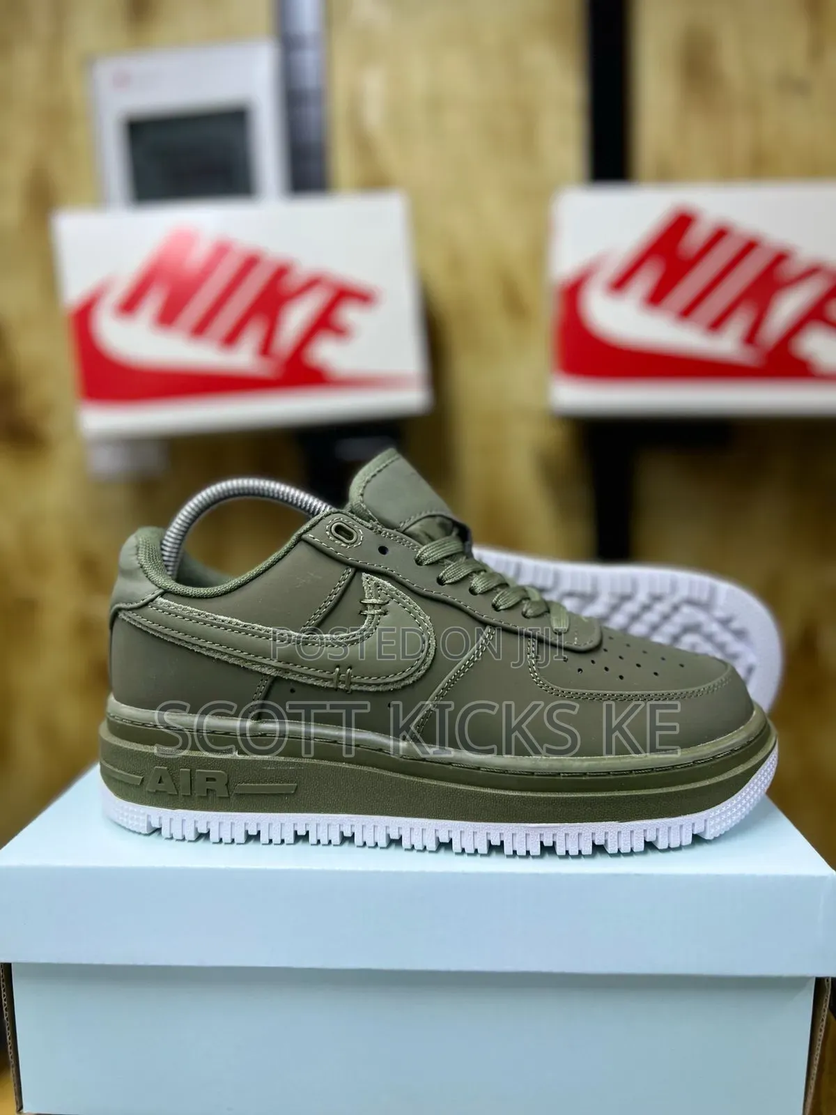 Nike Airforce 1 Luxe Green