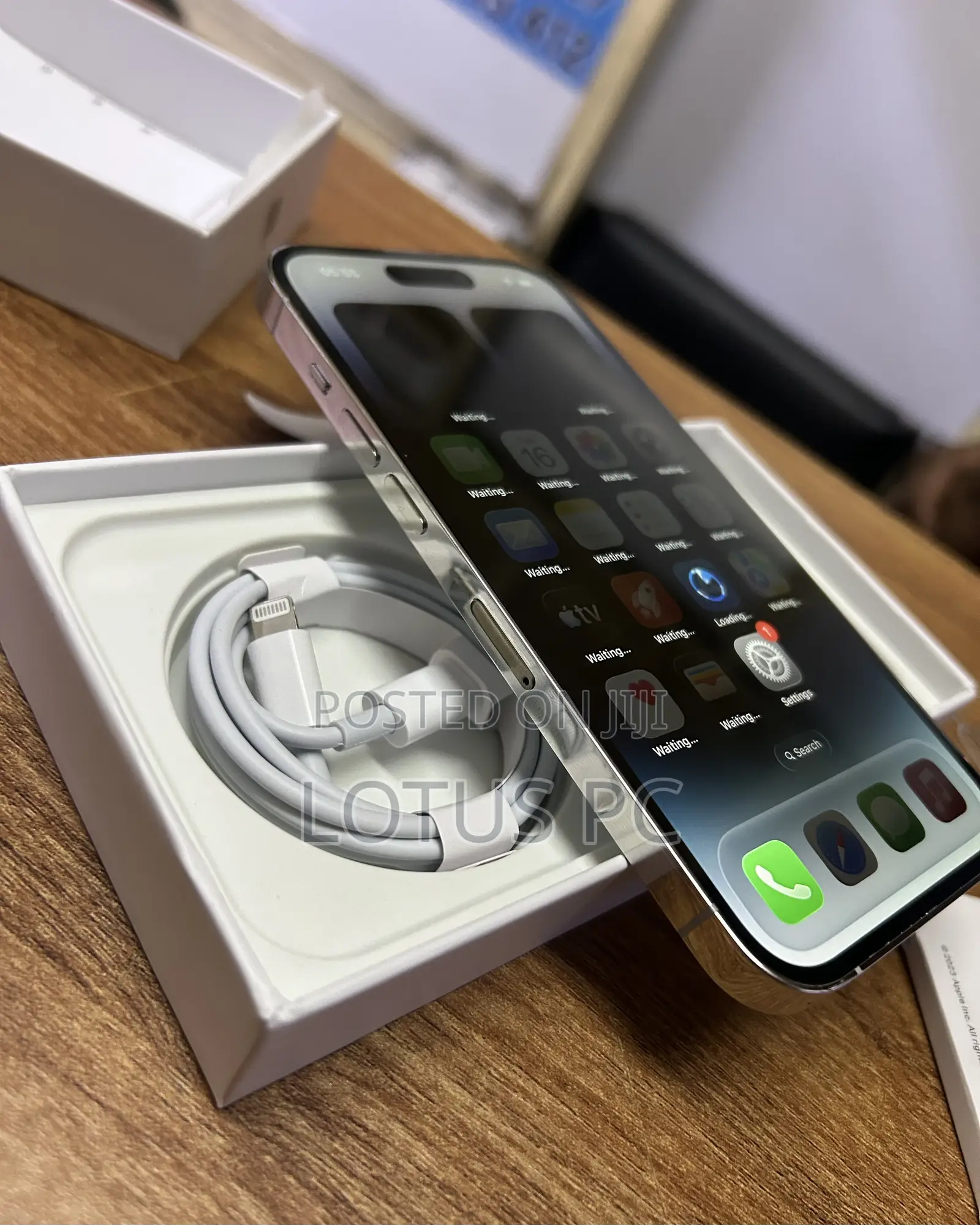 New Apple iPhone 14 Pro 256 GB Silver