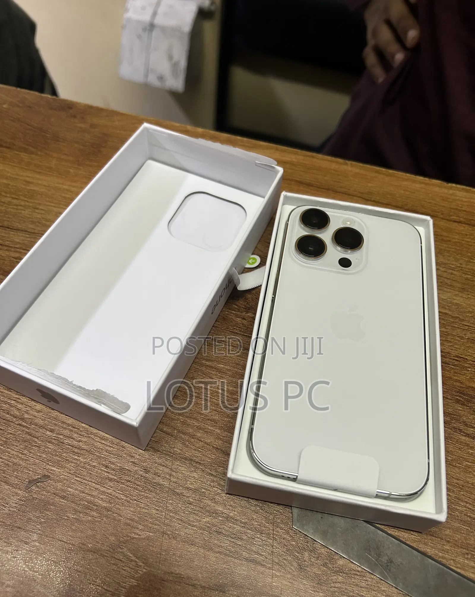 New Apple iPhone 14 Pro 256 GB Silver