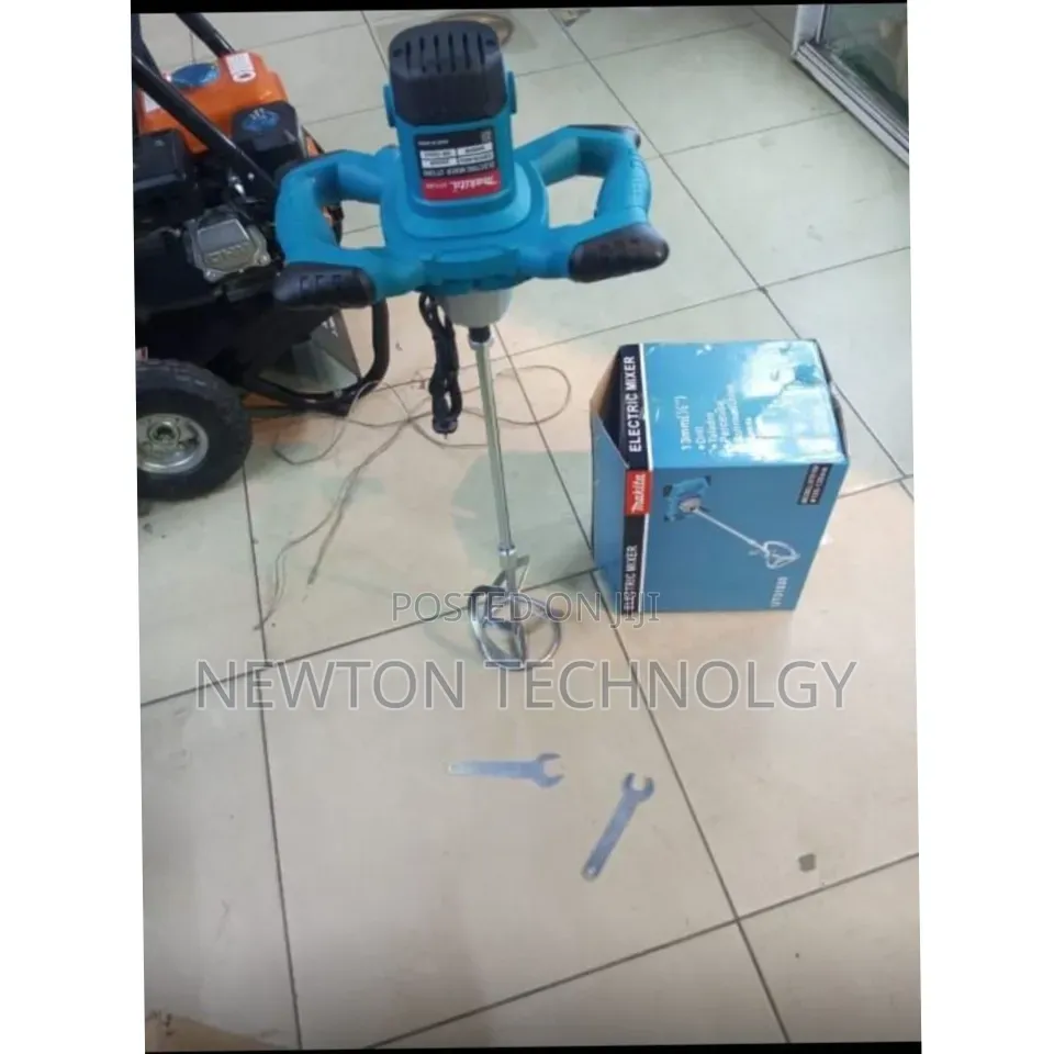 Electric Makita Pant Mixer at 6399
