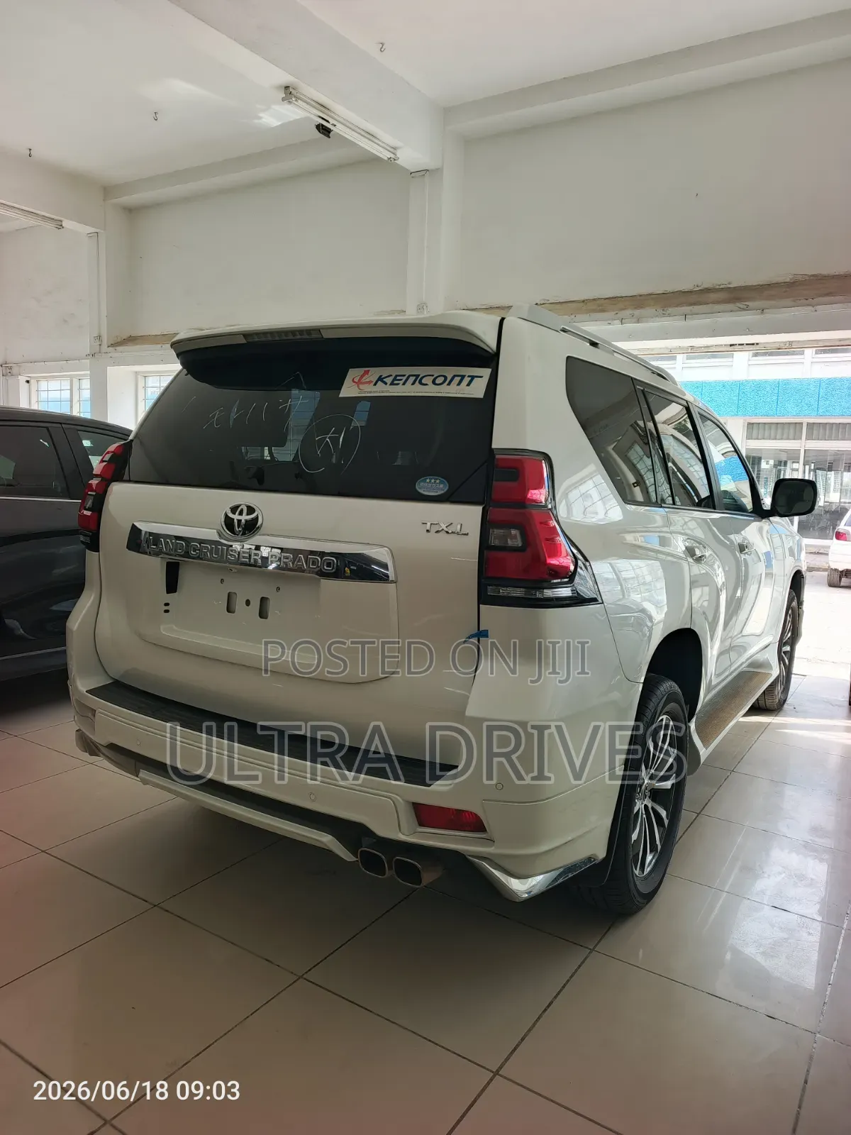Toyota Land Cruiser Prado 2019 White
