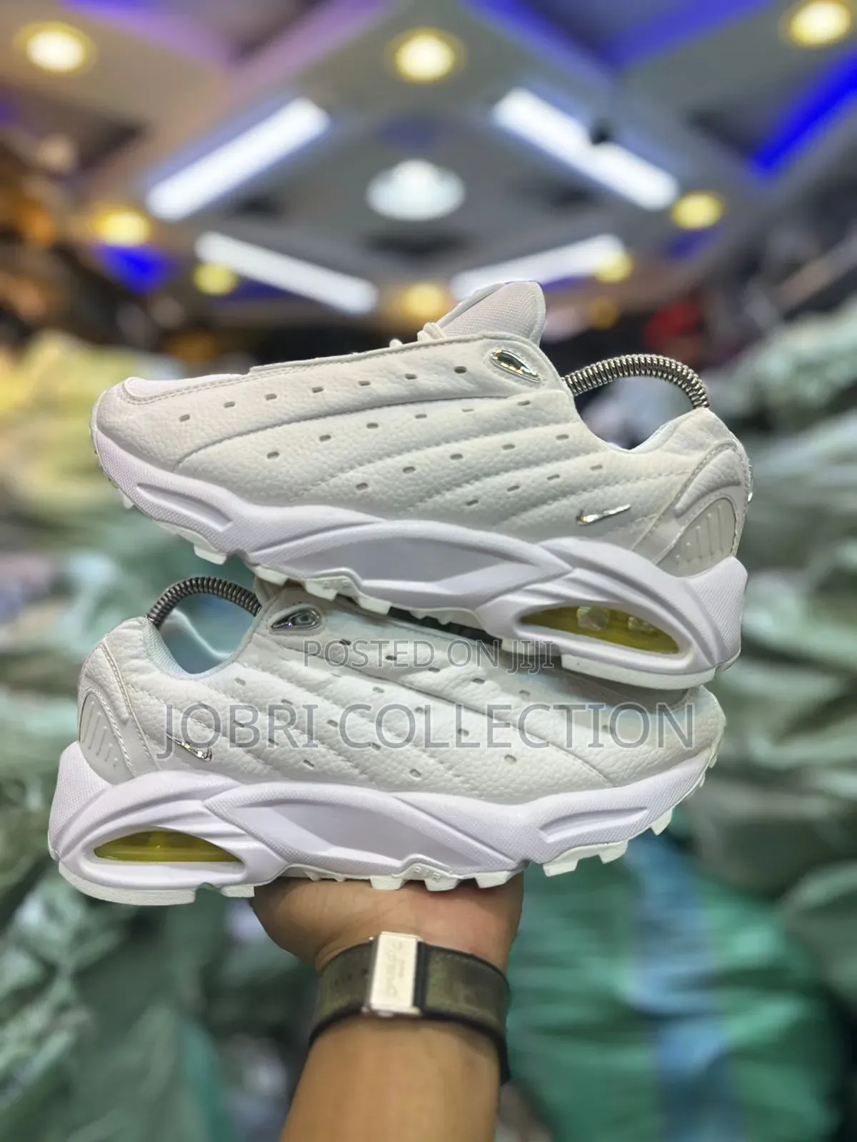 Nike X Drake Nocta “Hot Step White “
Sneakers