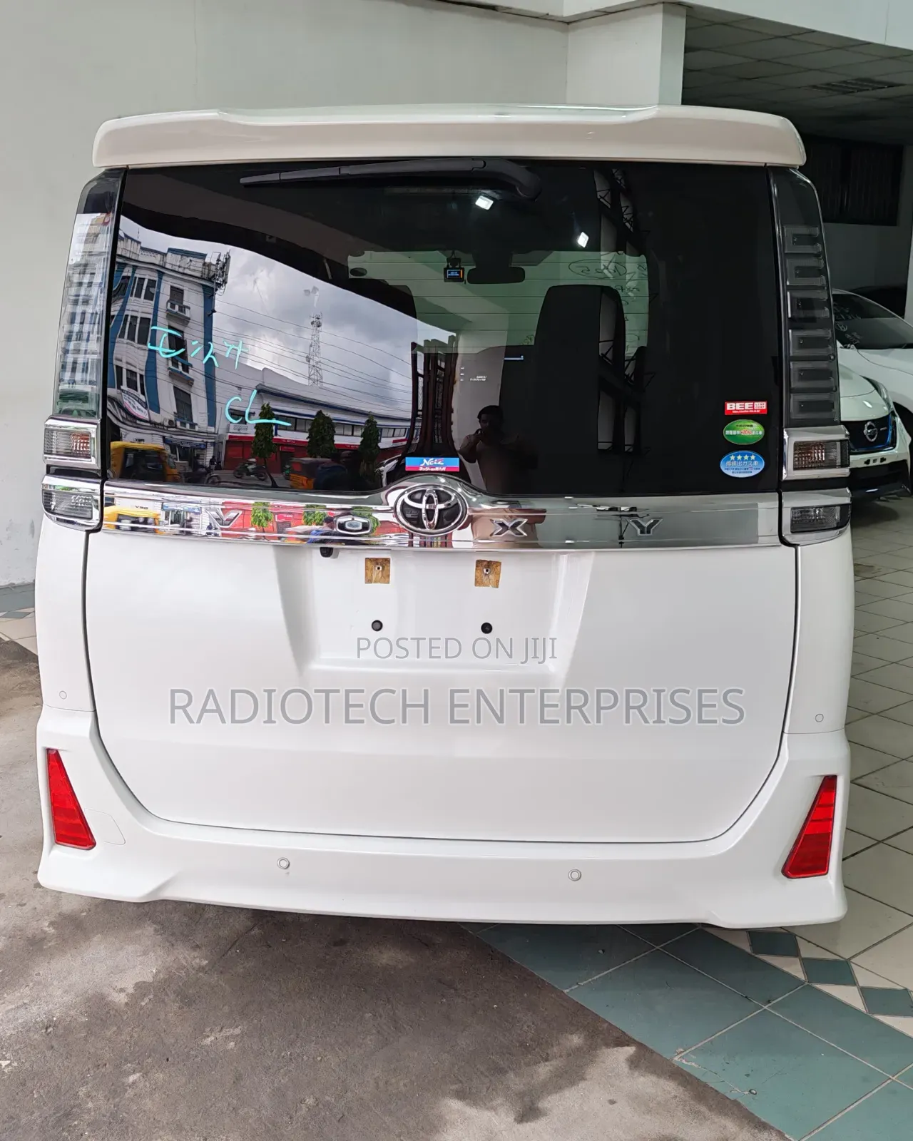 Toyota Voxy 2019 White