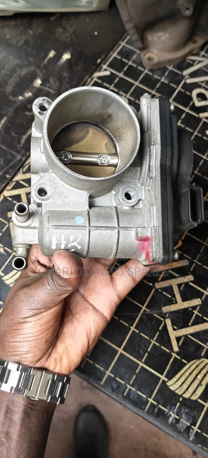 Hr16 Throttle Body for Nissan Wingroad