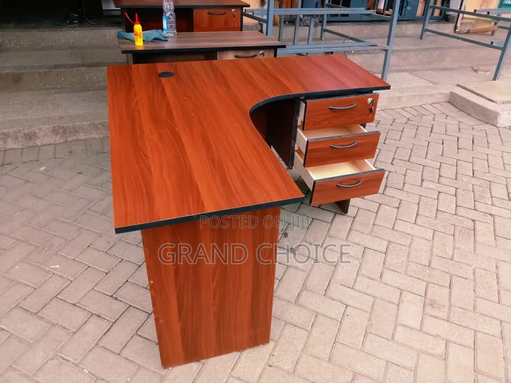 1.2m L-Shape Office Desk