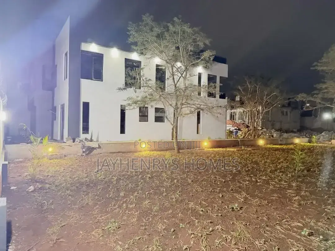 5bdrm House in Kwa Kairu for sale