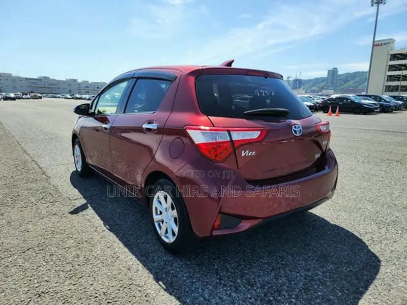 Toyota Vitz 1.5 FWD Hybrid 5dr 2019 Red