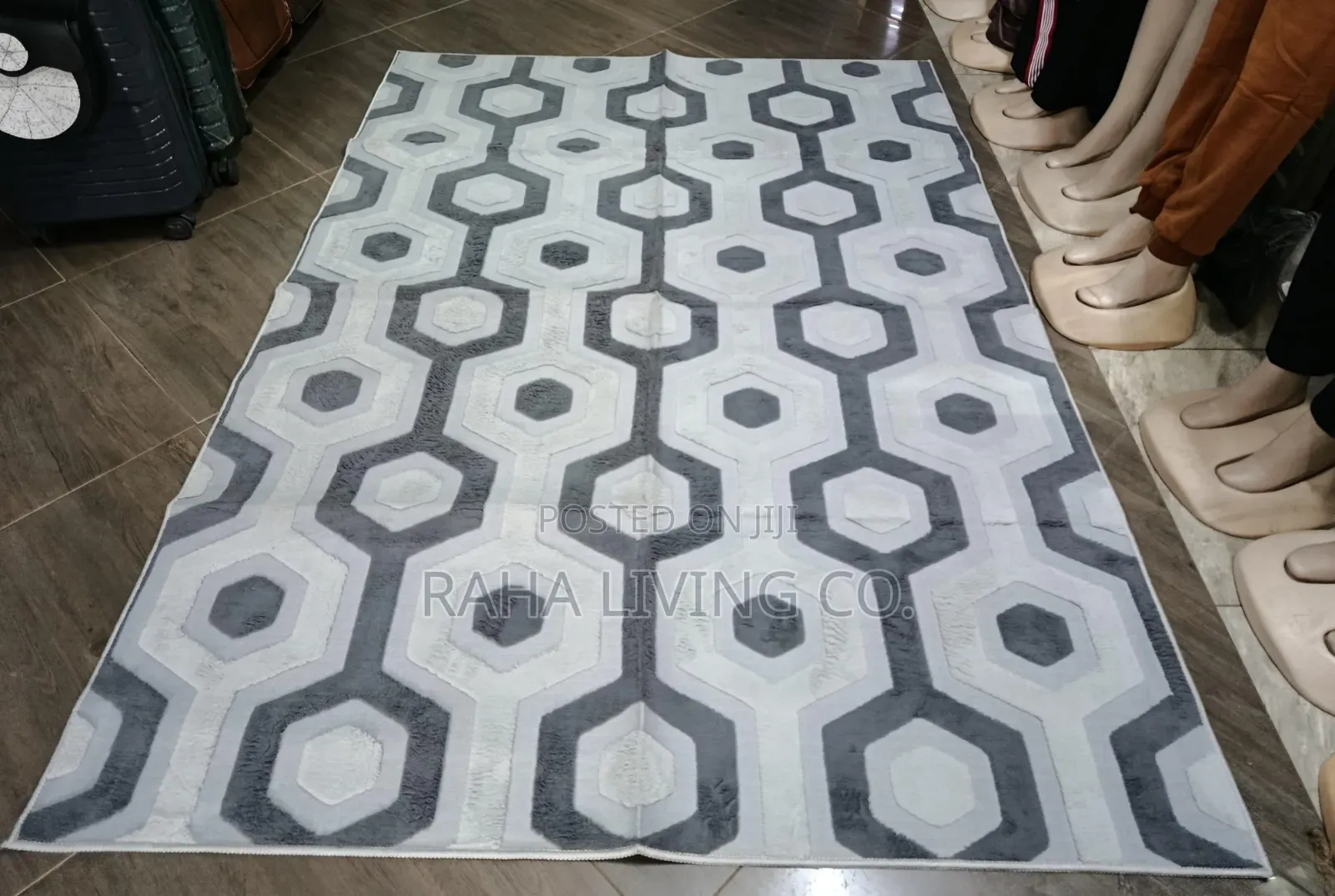 Quality American Carpet | Size 5x8