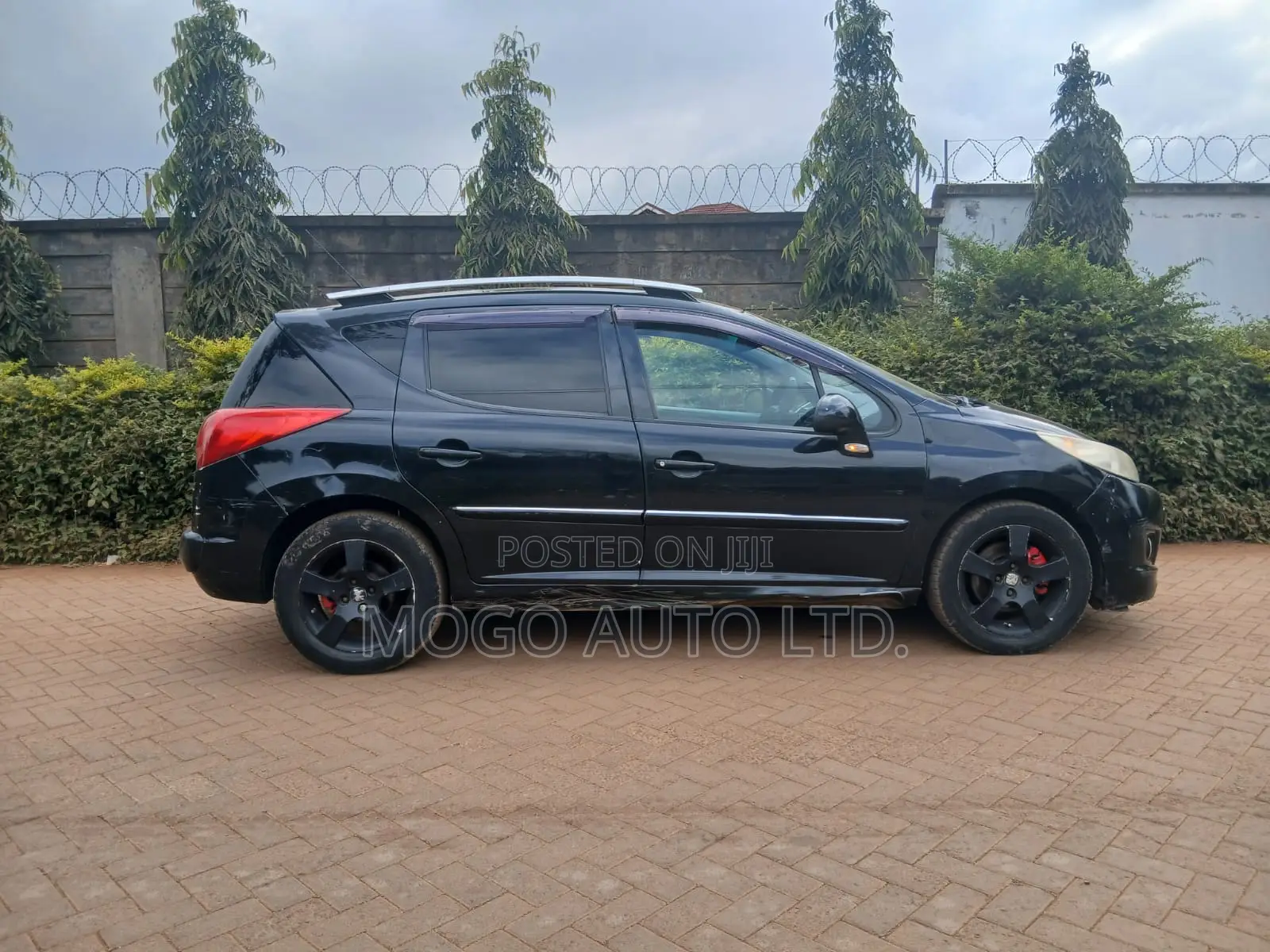 Peugeot 207 2012 Black