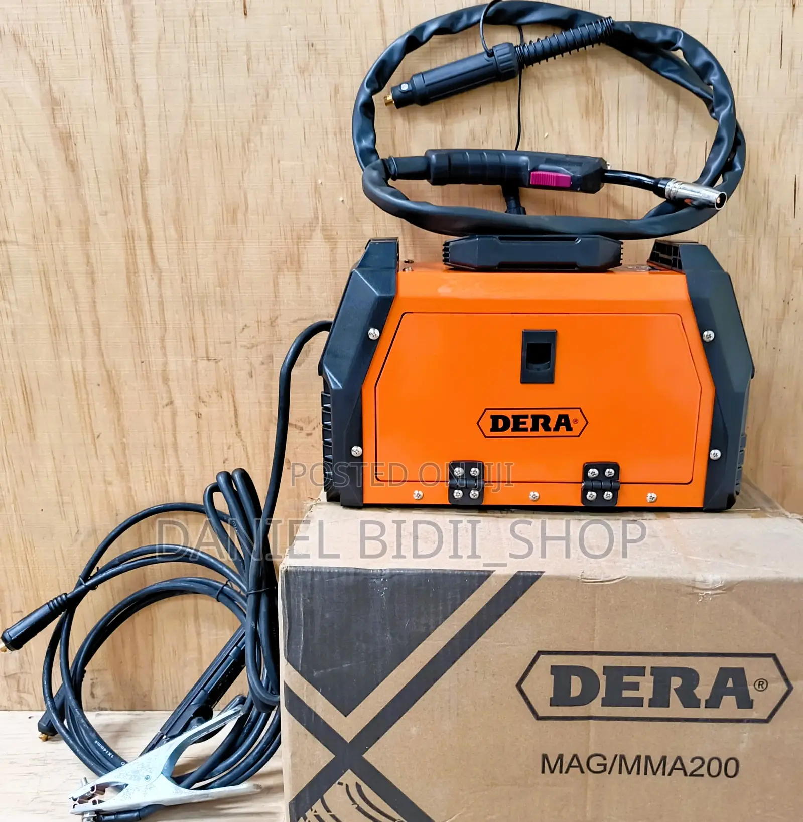 Dera Mag 200