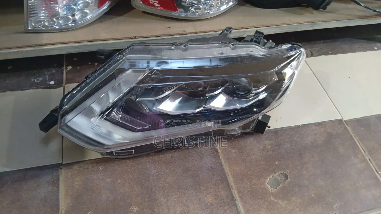 Nissan X-Trail 2018 Nt32 Headlight