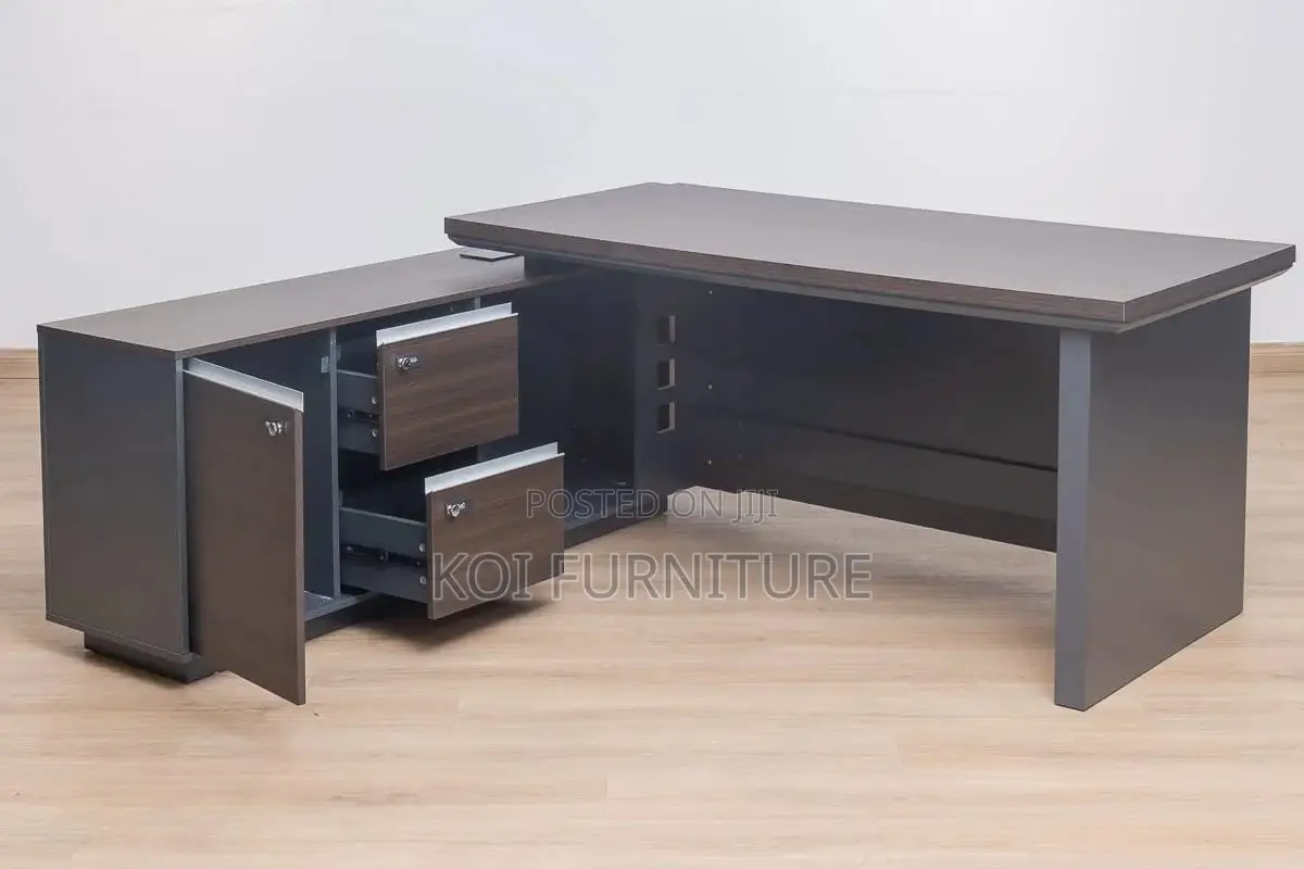 Office Desk; 1.8 Meters Executive Classical Office Desk