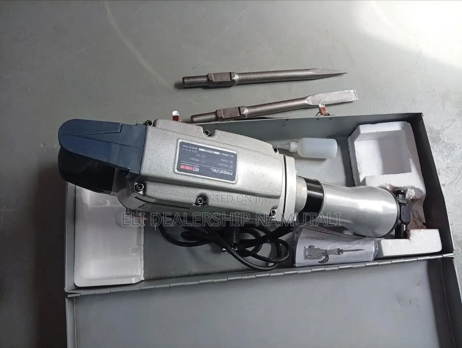 Freevel High-Power Demolition Breaker With 30 Joule Impact Force