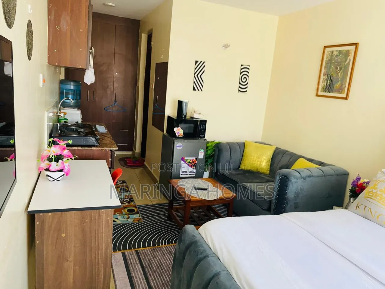 Modern Studio Airbnb in Ruaka | Wifi, Netflix, Parking Security