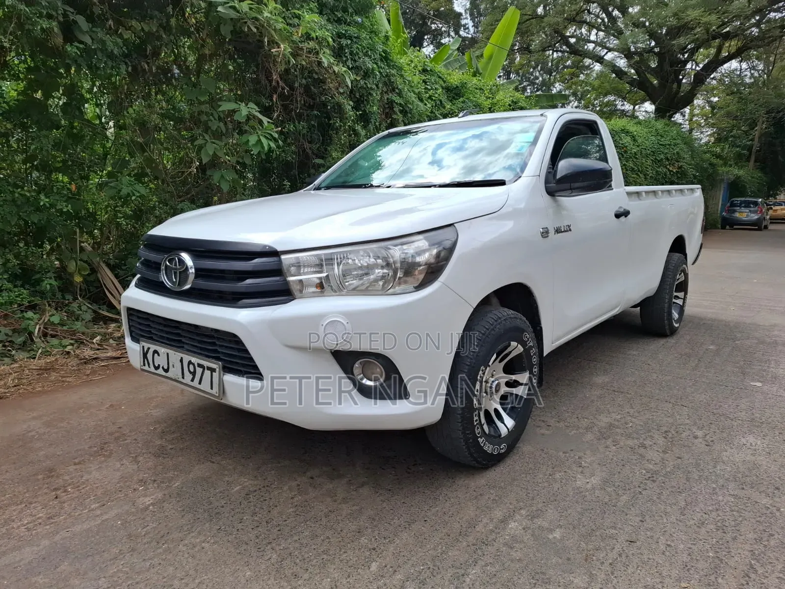 Toyota Hilux 2016 White