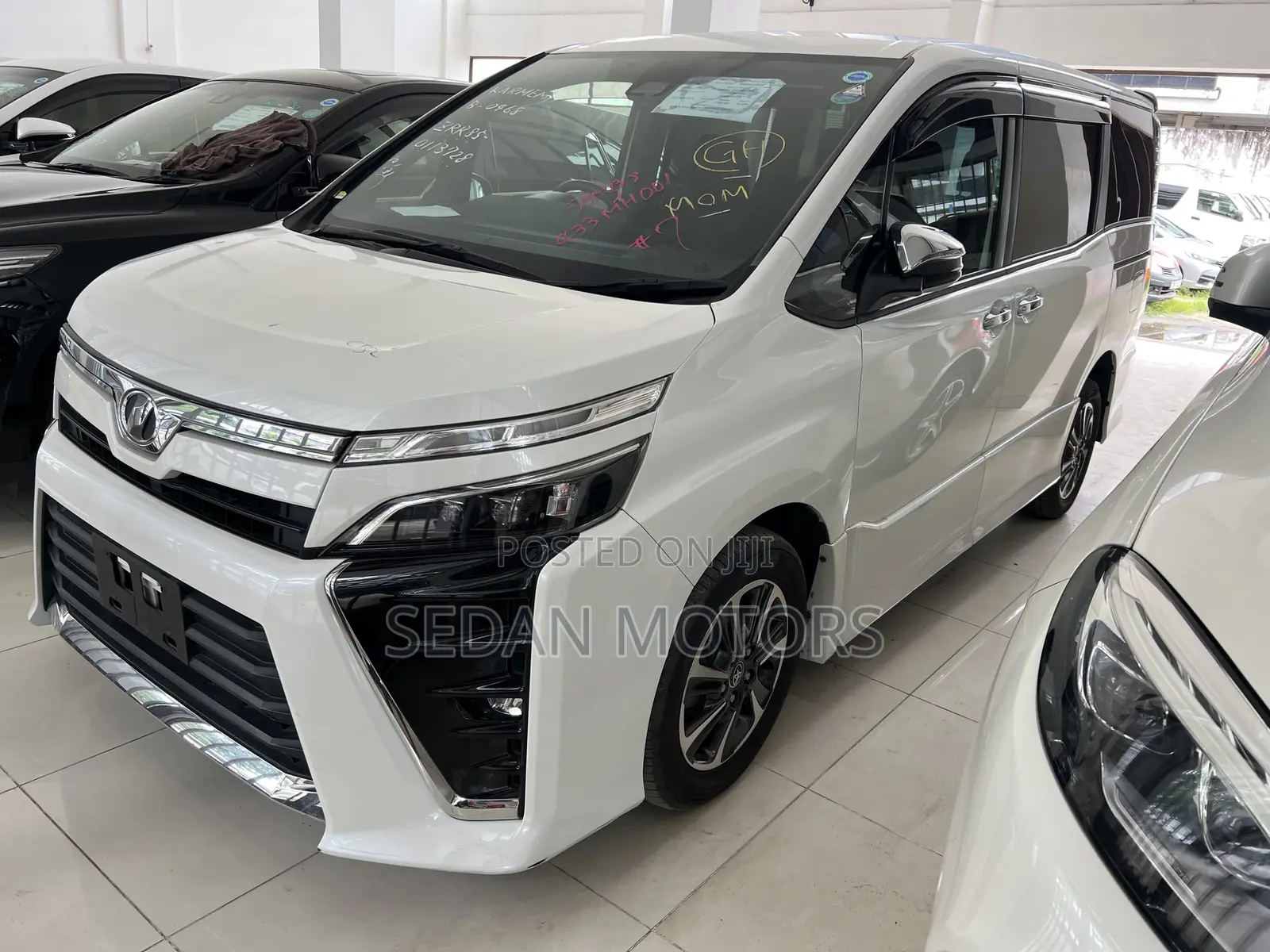 Toyota Voxy 2019 White