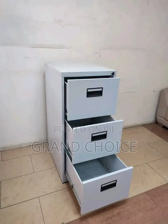 Lockable Vertical 3 Drawer Cabinet
