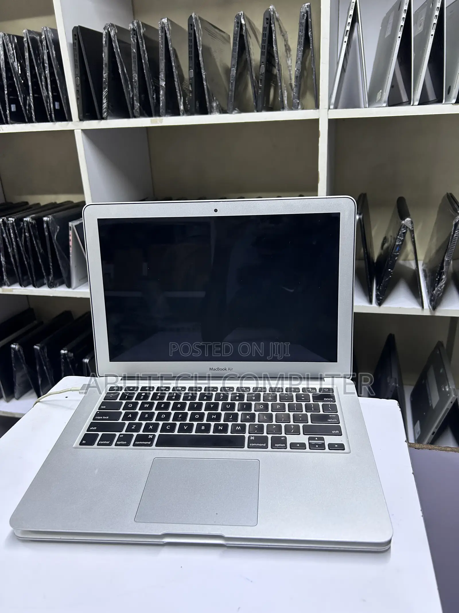 Laptop Apple MacBook 2015 4GB Intel Core i5 SSD 128GB