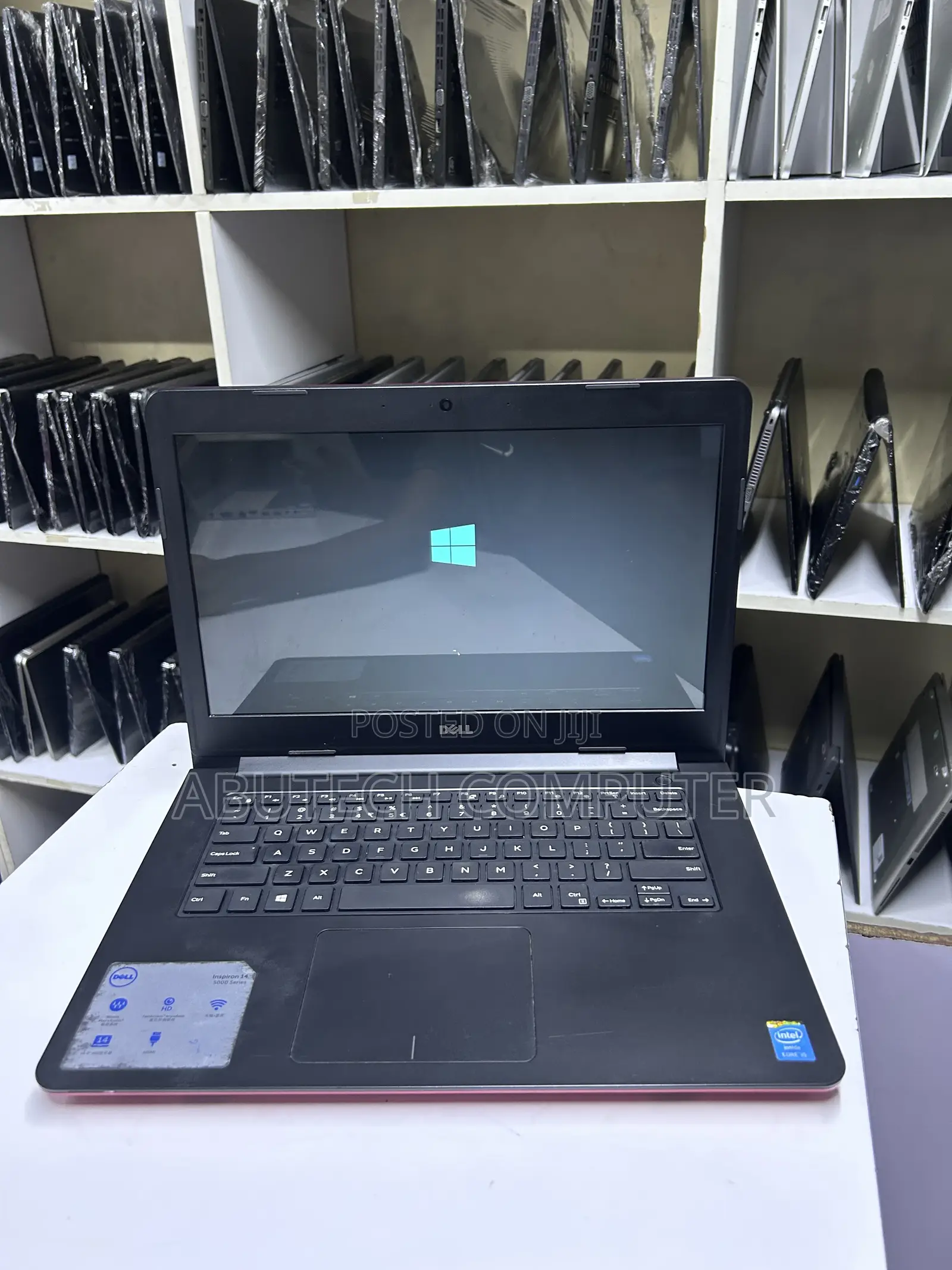 Laptop Dell Inspiron 14 5447 4GB Intel Core i5 SSD 128GB