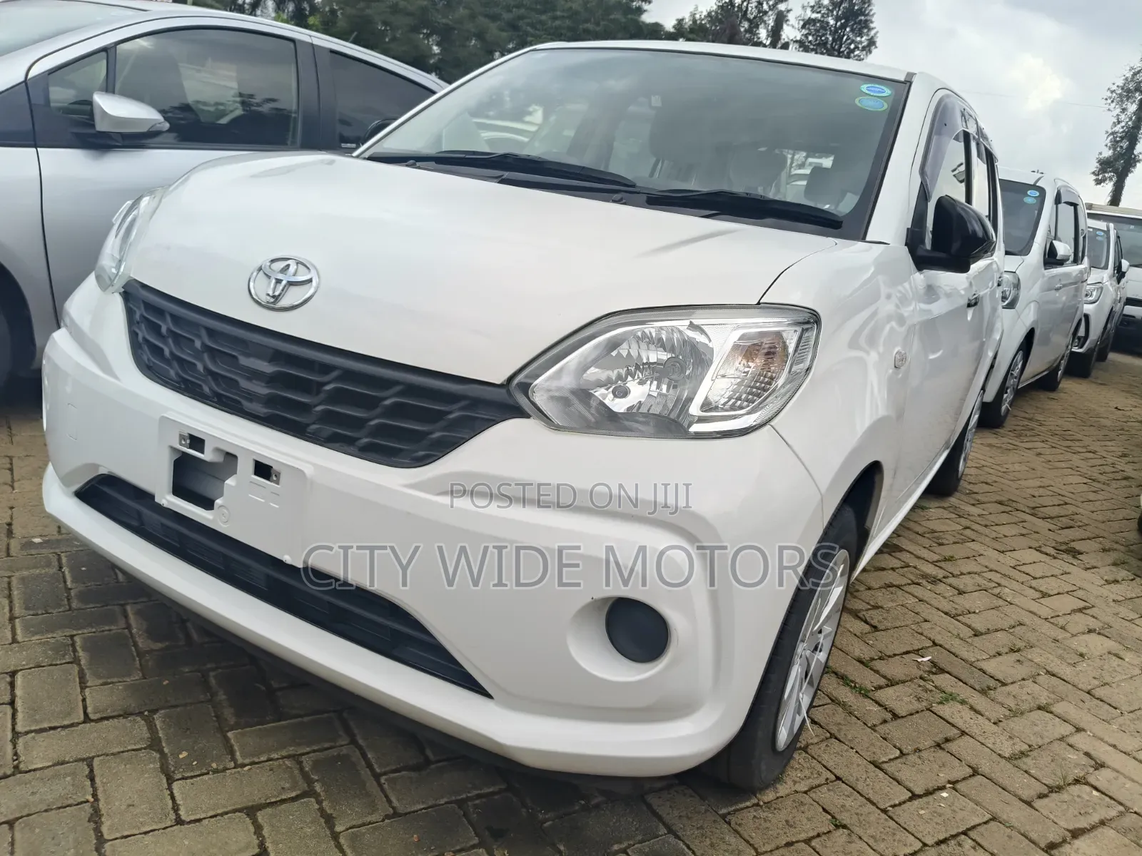 Toyota Passo 2018 White