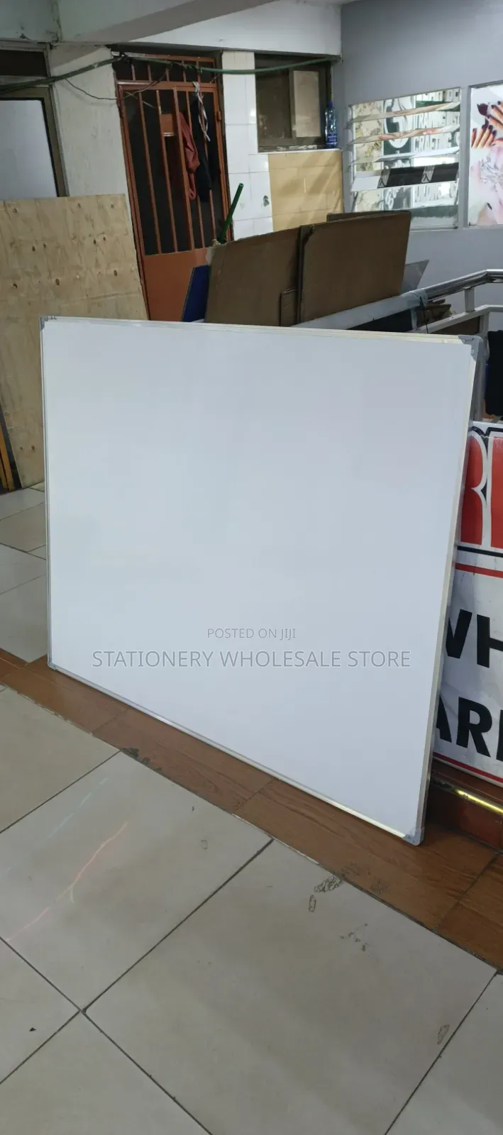 White Board 8ftx4ft With 2markers and Duster Free Mounting