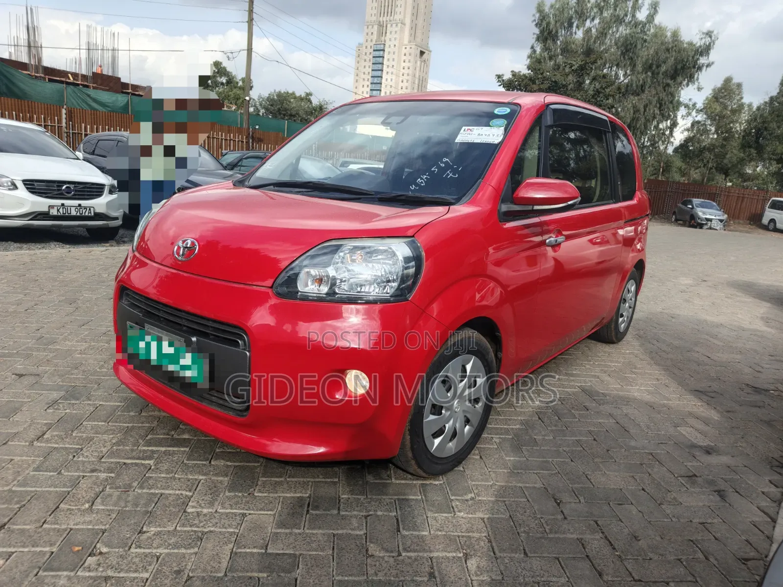 Toyota Porte 2019 Red