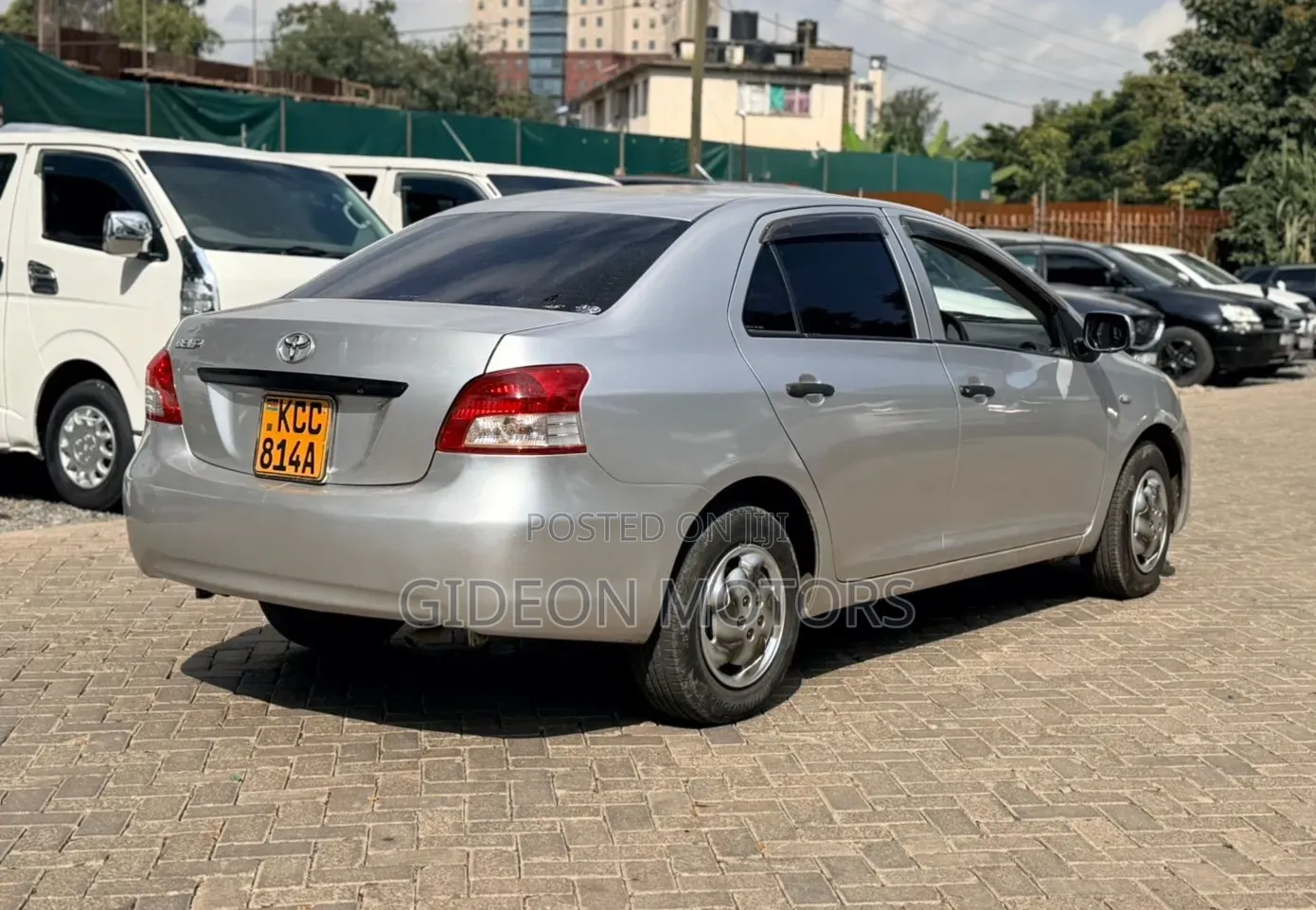 Toyota Belta 2007 Silver