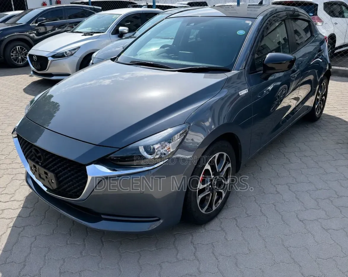 Mazda 2 2020 Gray