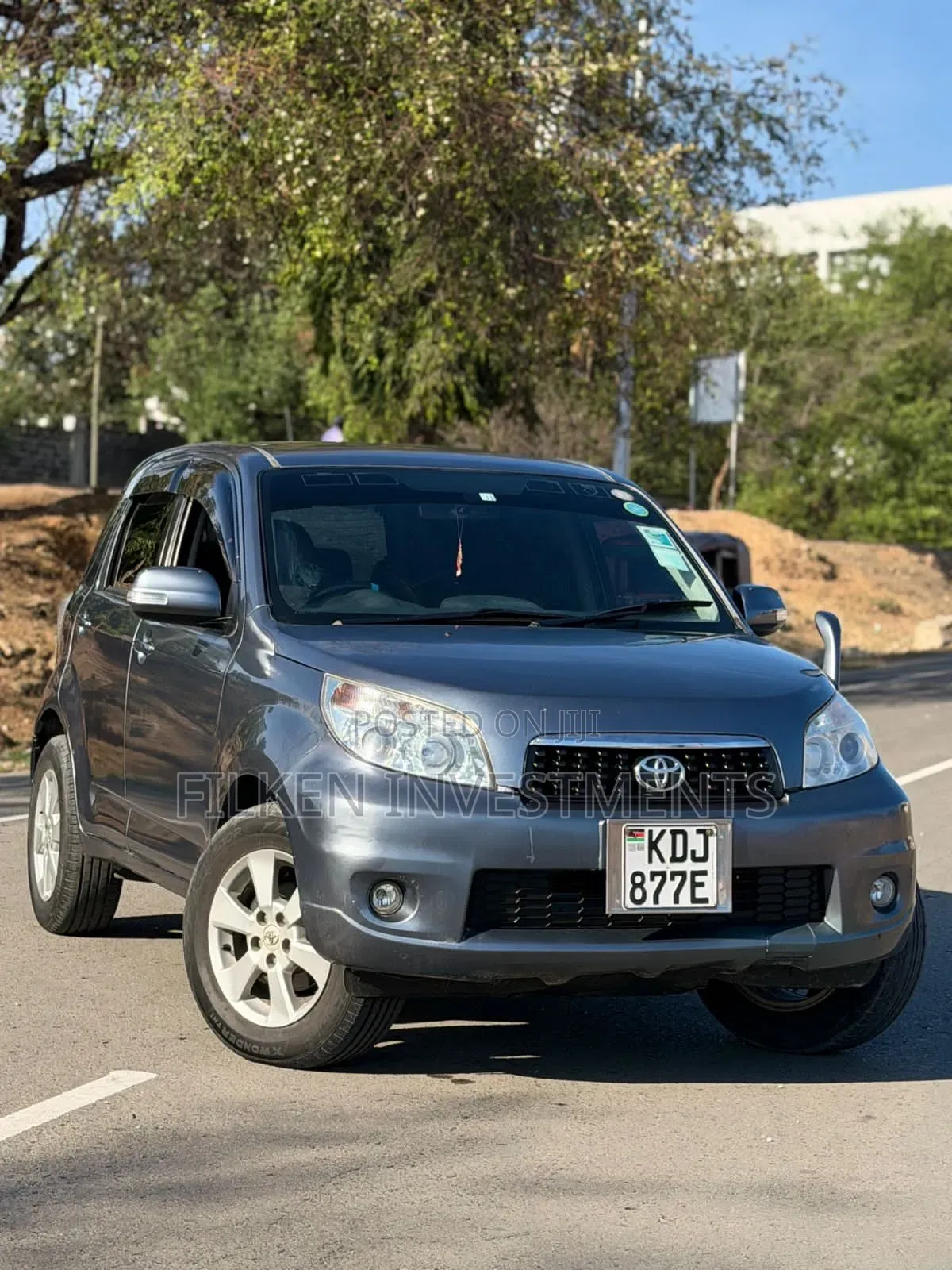 Toyota Rush 2015 Silver