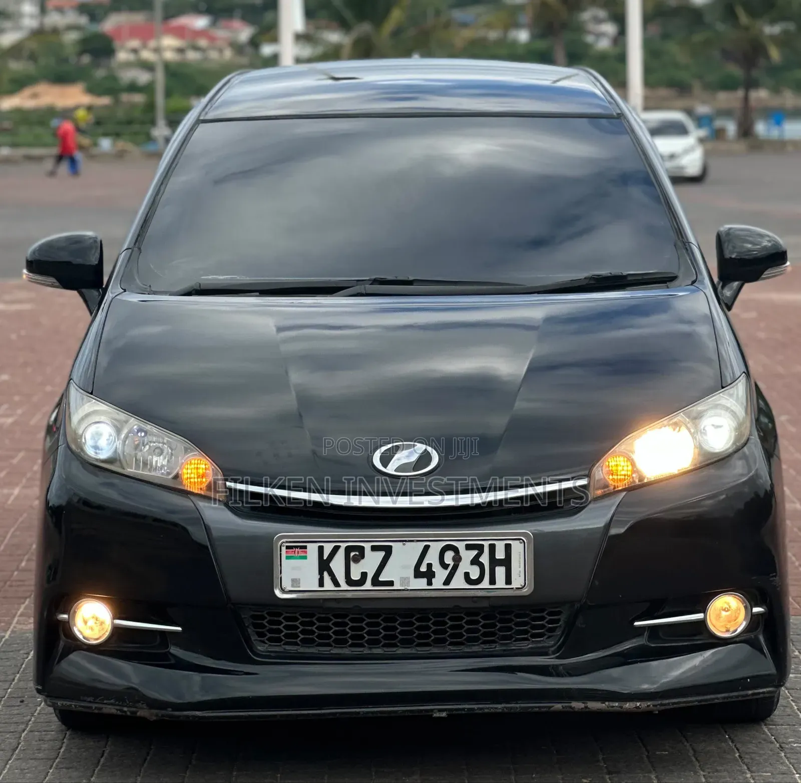 Toyota Wish 2013 Black