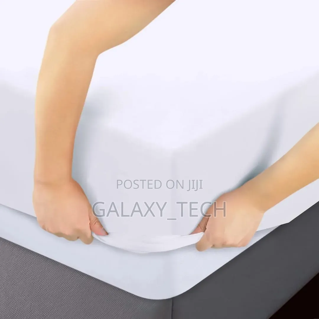 High Quality Cotton Mattress Cover With 2 Pillow Cases